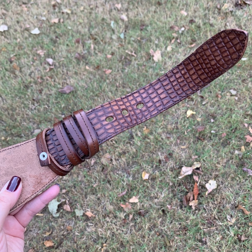 Vintage Oversized Leather Belt with Ornate Buckle - Picture 13 of 16